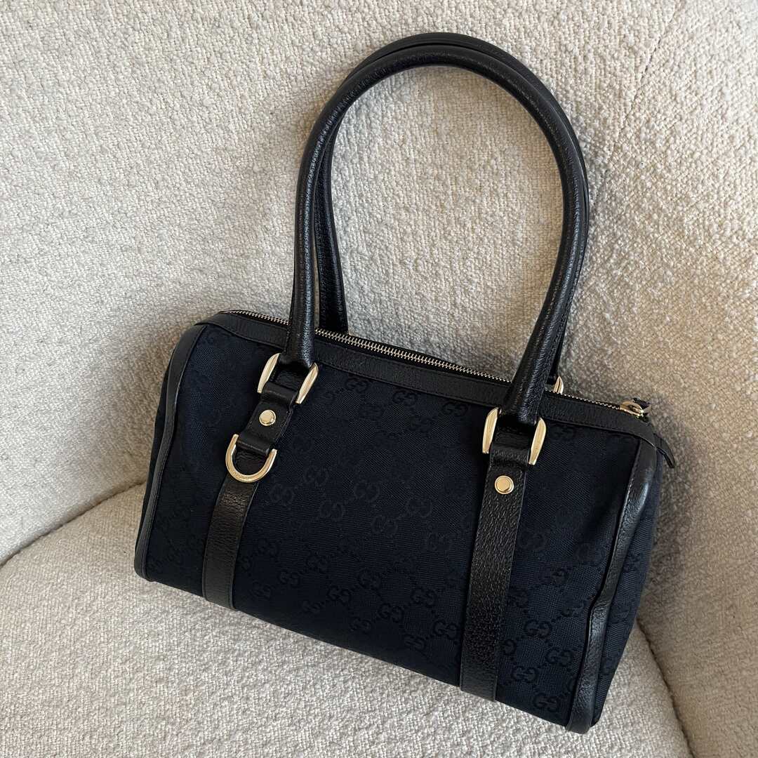 Gucci GG Canvas Abbey Black Shoulder Bag