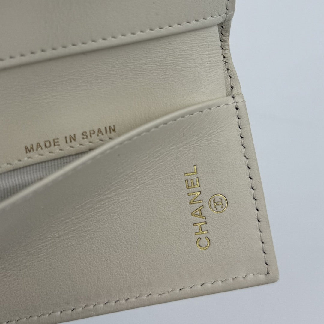 Chanel White Caviar Classic Matelasse Trifold Wallet