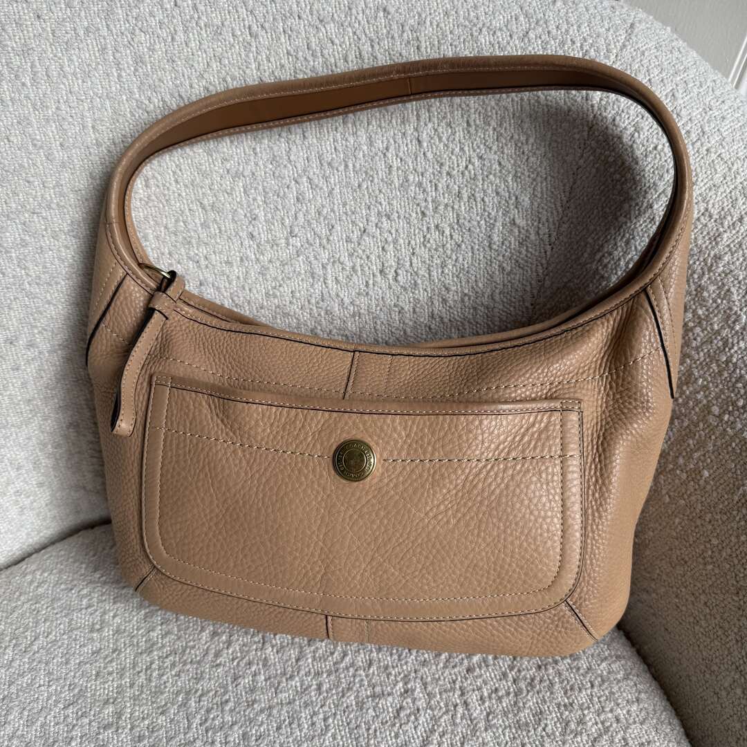 Coach Hobo Leather Beige Shoulder Bag