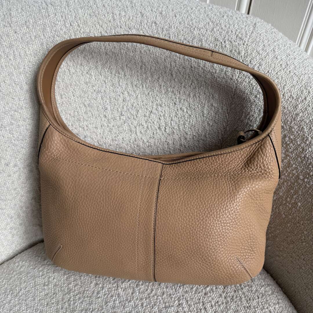 Coach Hobo Leather Beige Shoulder Bag