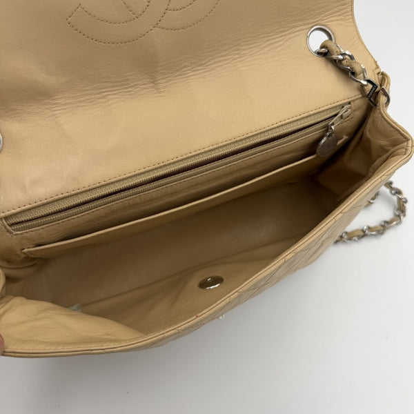 90s Chanel Matelasse Flap Chain Silver Beige Shoulder Bag