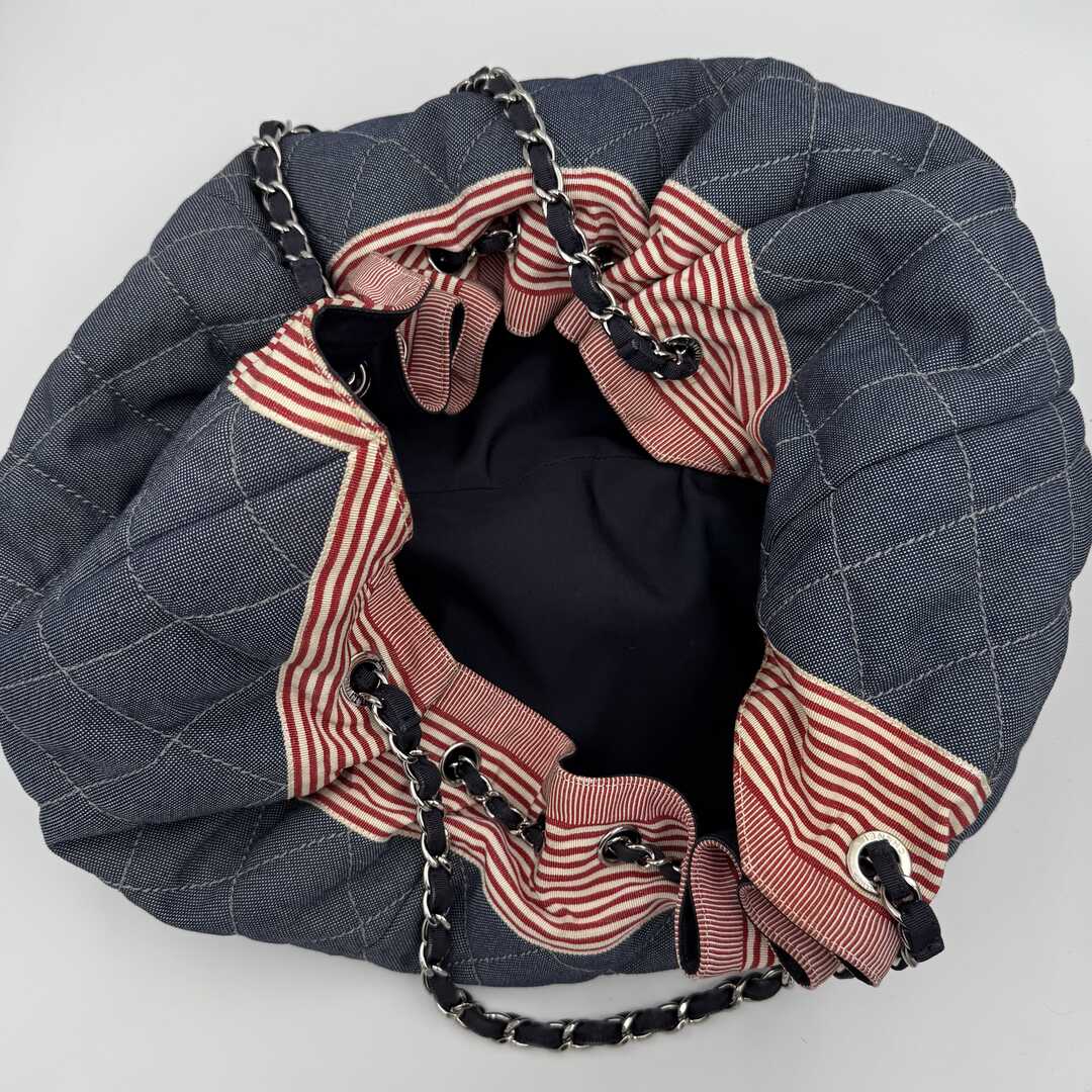 2009 Chanel CC Quilted Stitch Denim Chain Shoulder Bag