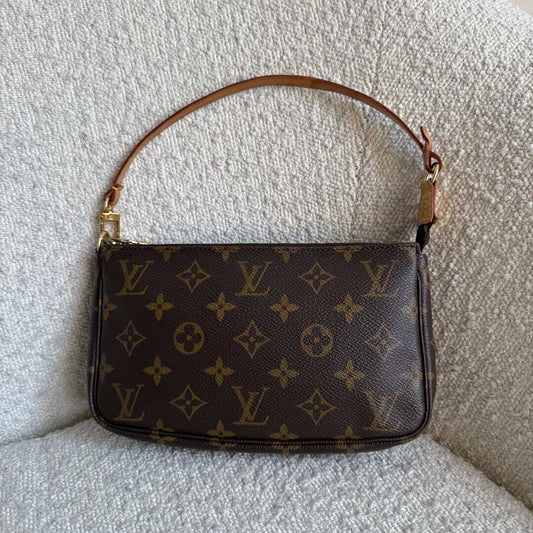 2000 Louis Vuitton Monogram Pochette Accessories Shoulder Bag