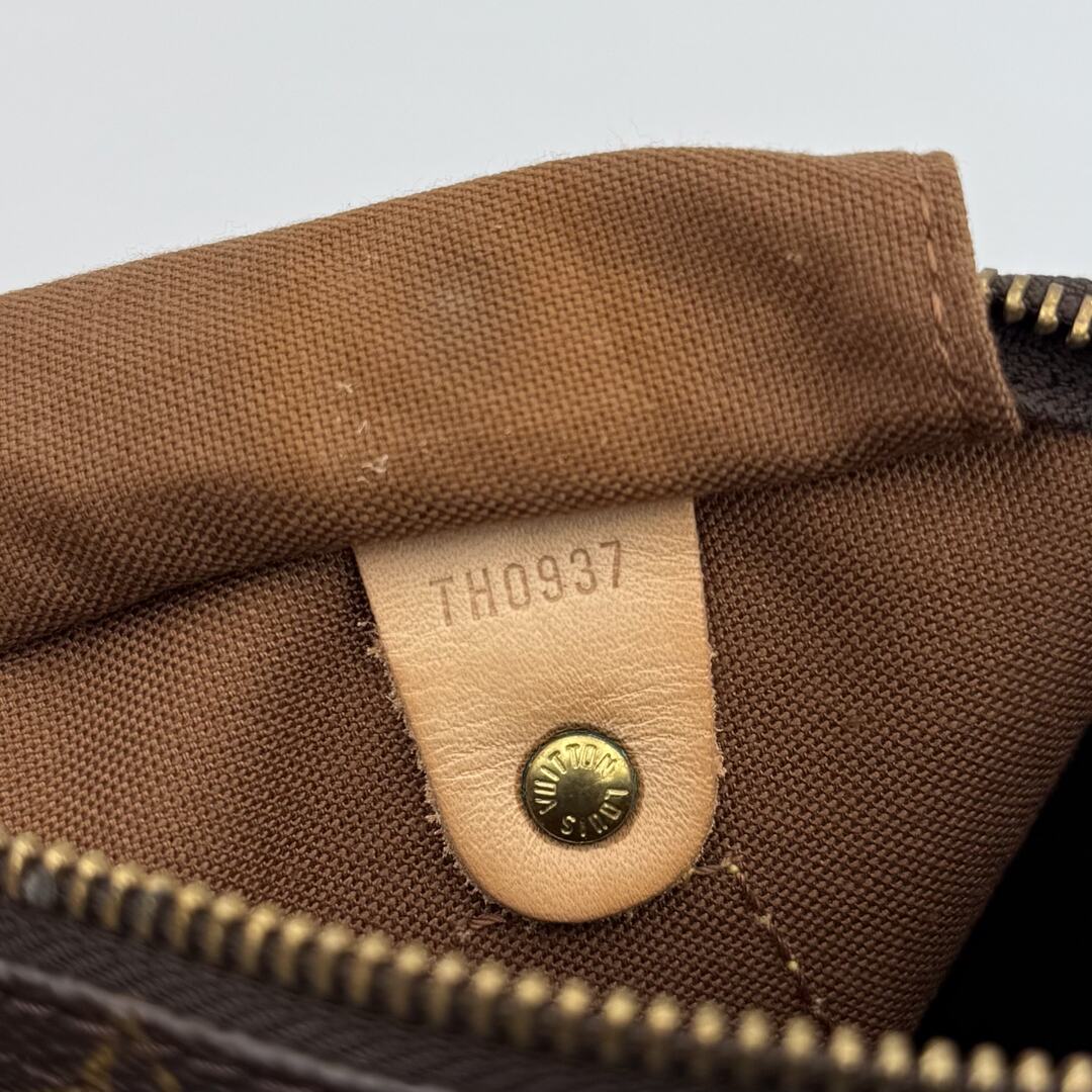 Louis Vuitton Monogram Speedy 25 Handbag