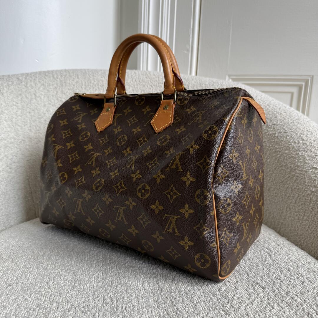 Louis Vuitton Monogram Speedy 35 Handbag