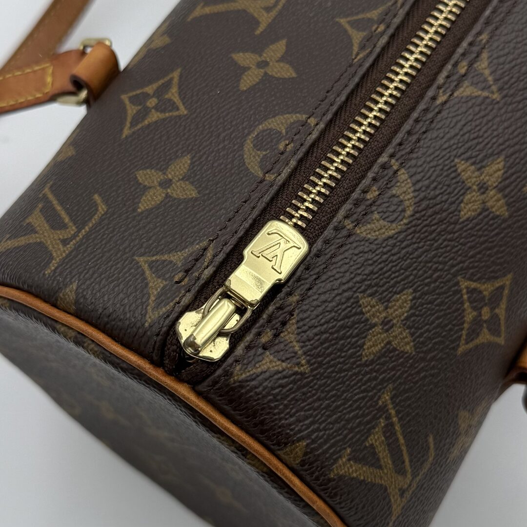 2006 Louis Vuitton Monogram Papillon 26 Handbag