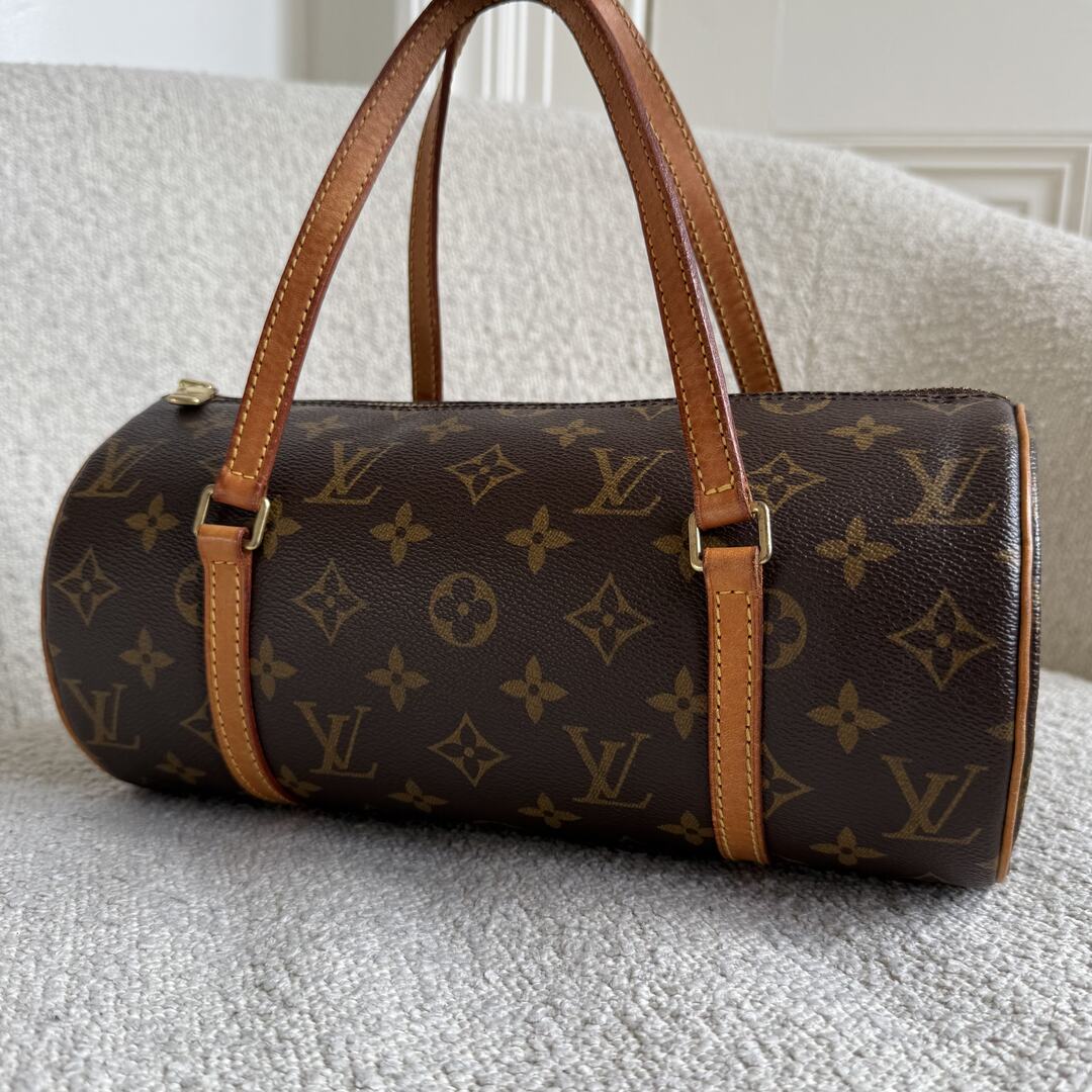 2006 Louis Vuitton Monogram Papillon 26 Handbag