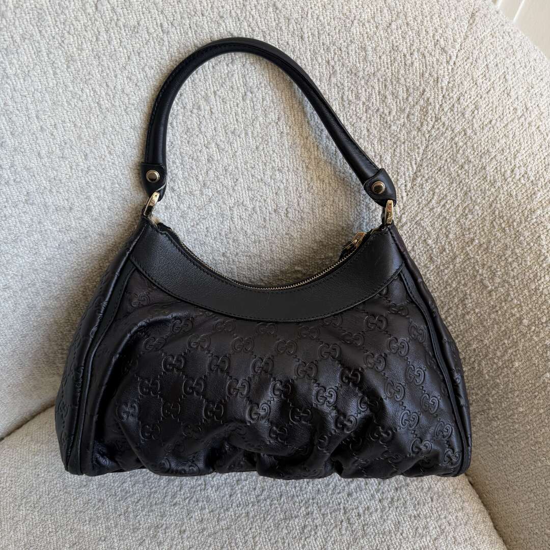 Gucci Guccissima Abbey Leather Black Shoulder Bag