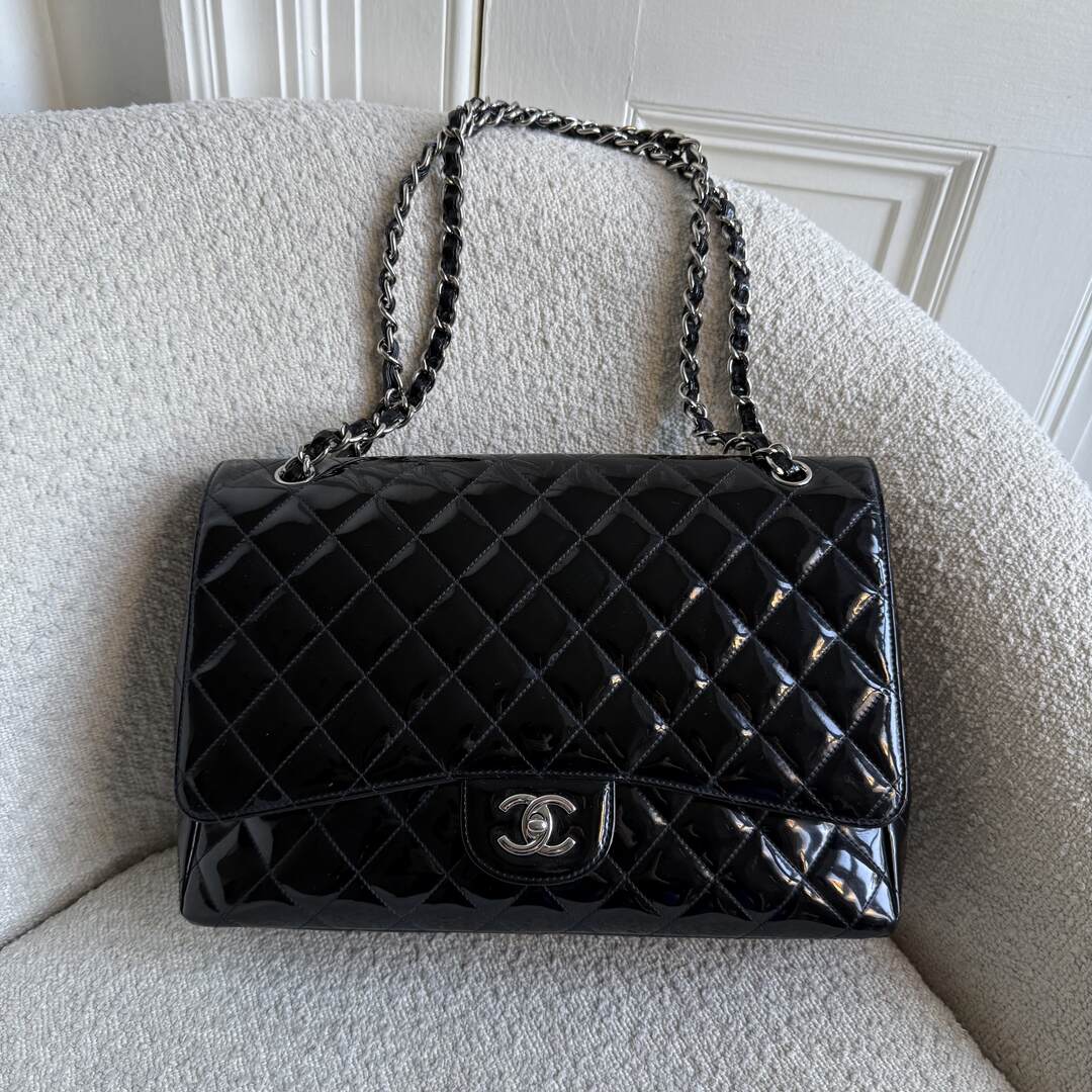 2010 Chanel CC Jumbo Flap Patent Leather Black Shoulder Bag