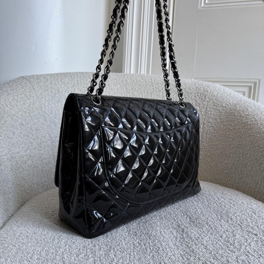 2010 Chanel CC Jumbo Flap Patent Leather Black Shoulder Bag