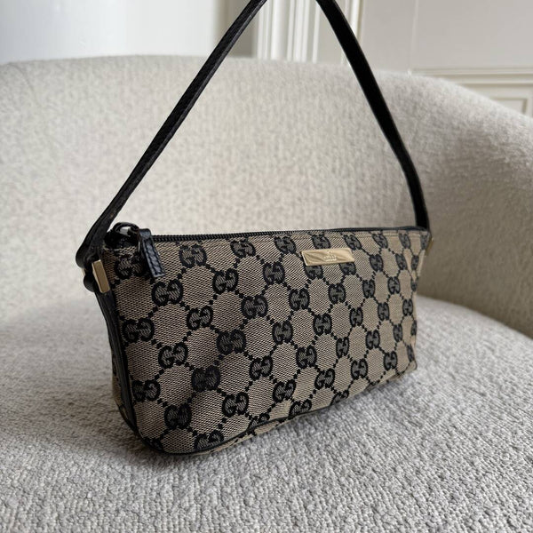 Gucci GG Monogram Black Boat Pochette Handbag