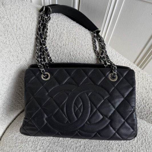 2011 Chanel CC Matelasse Timeless Black Chain Shoulder Bag