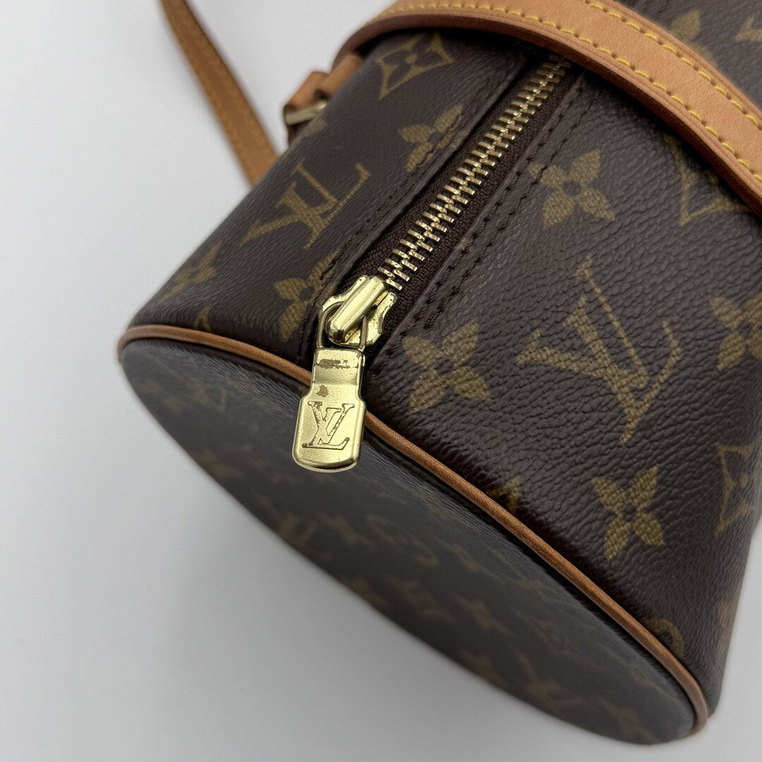 2004 Louis Vuitton Monogram Papillon 30 Handbag