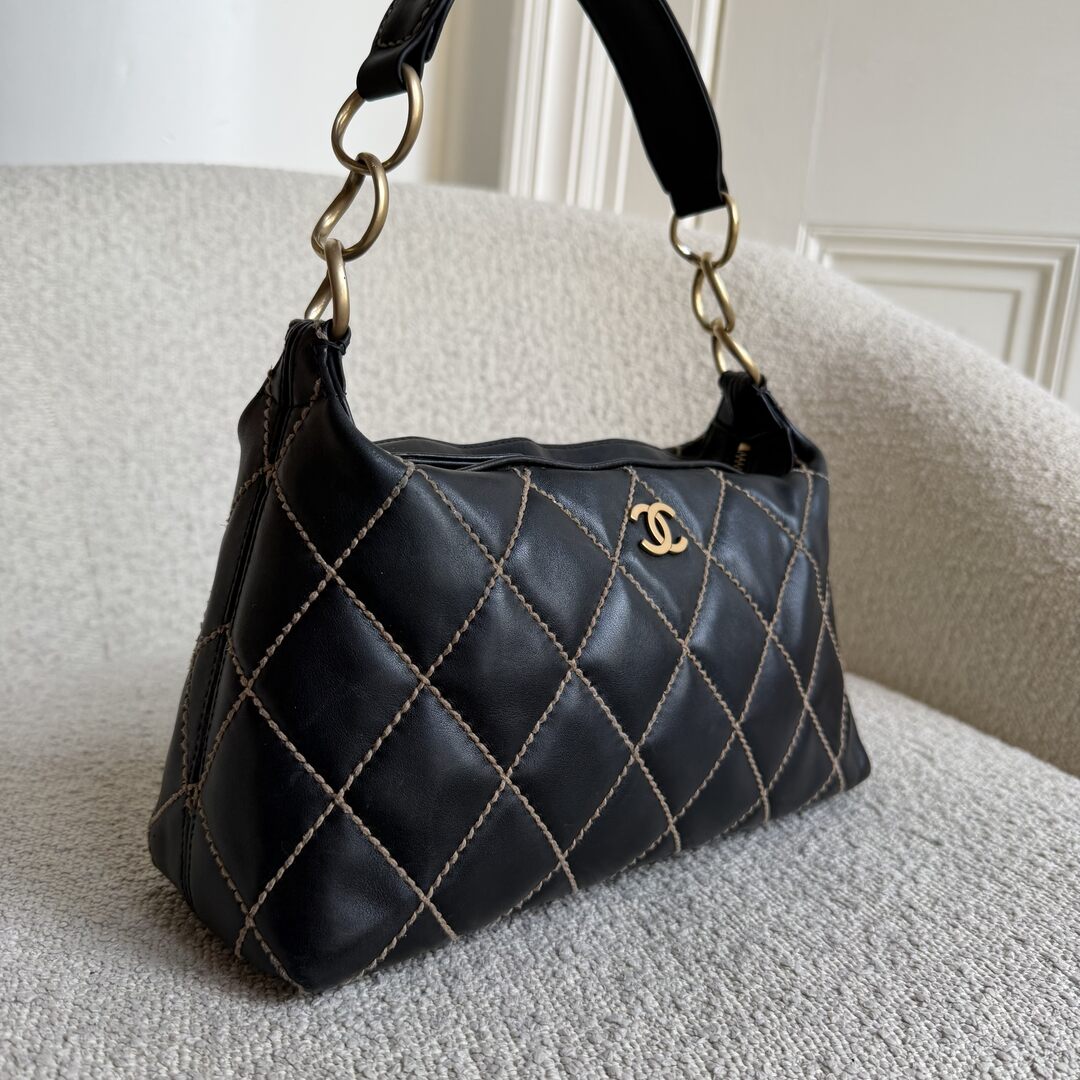 2005 Chanel CC Surpique Wild Stitch Black Leather Handbag
