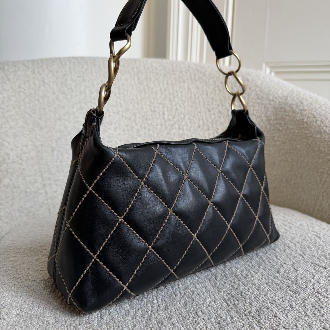 2005 Chanel CC Surpique Wild Stitch Black Leather Handbag
