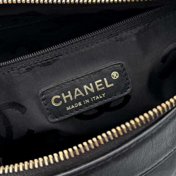 2003 Chanel CC Surpique Wild Stitch Black Leather Handbag