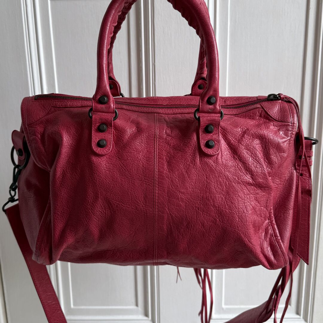 Balenciaga Maxi Twiggy Pink Leather Shoulder Bag