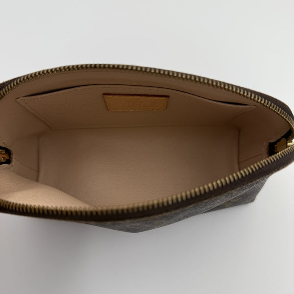 2008 Louis Vuitton Monogram Cosmetic Pouch