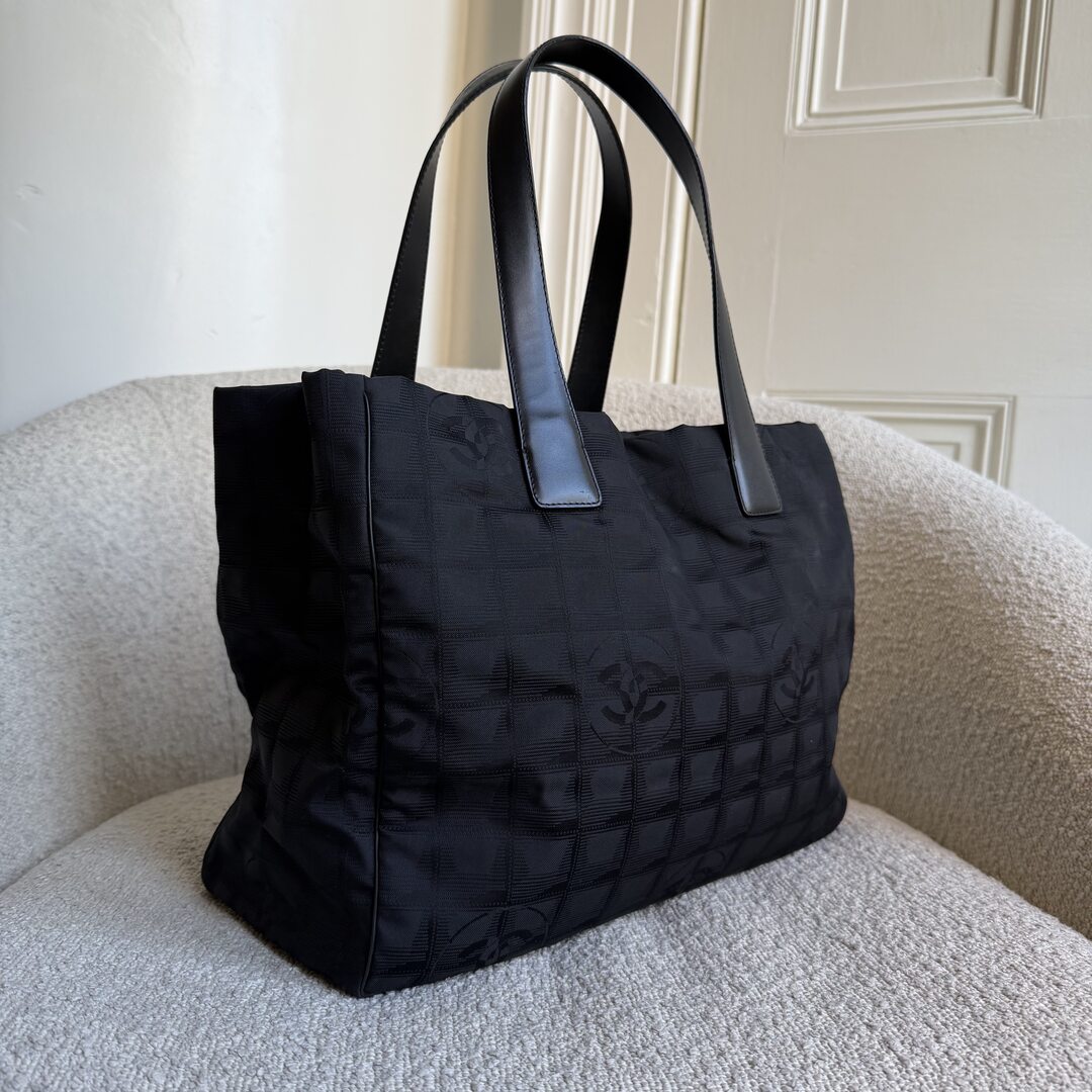 2005 Chanel CC Travel Line Black Tote Bag