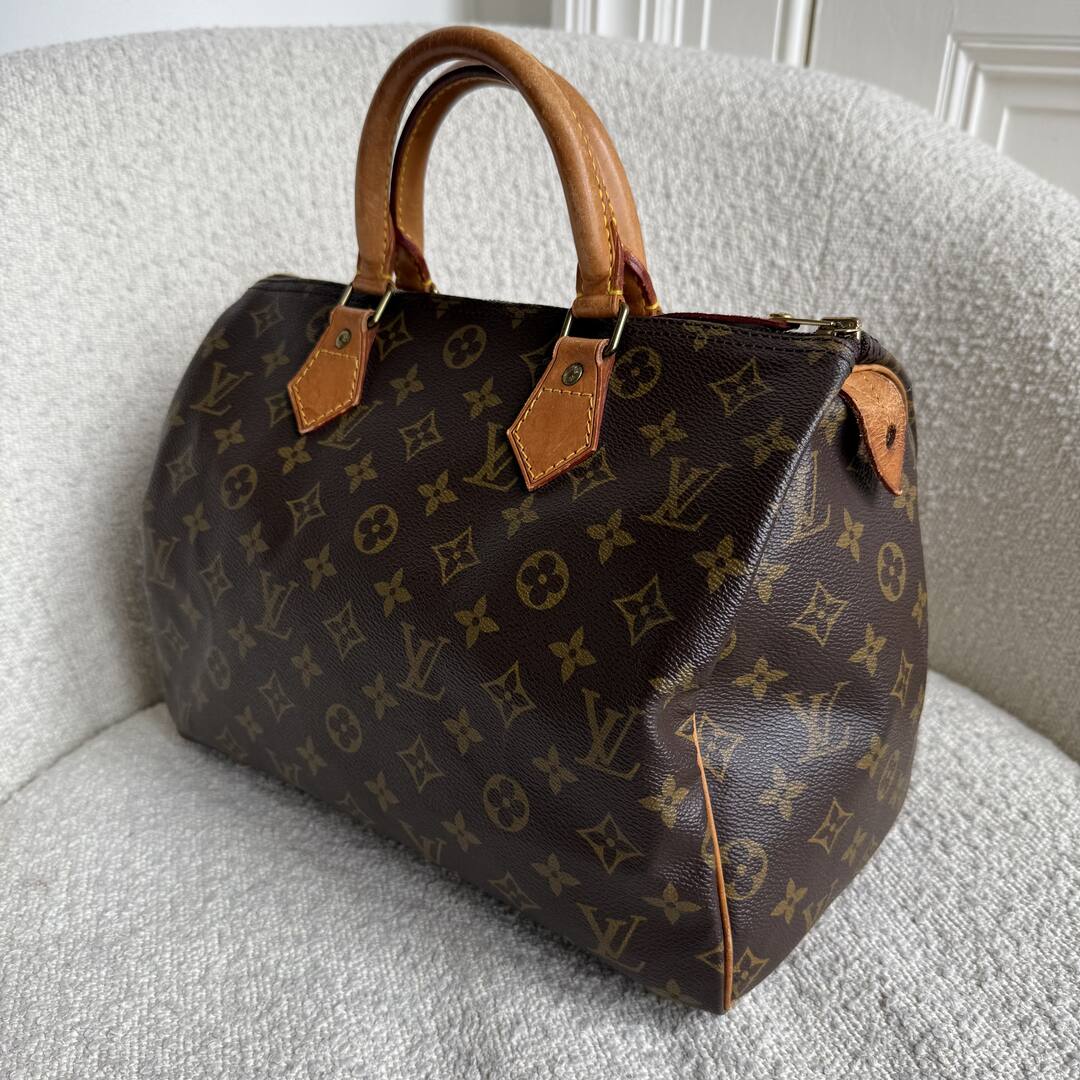 Louis Vuitton Monogram Speedy 30 Handbag