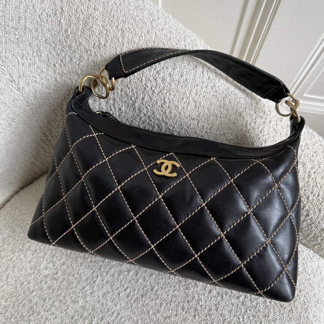 2003 Chanel CC Surpique Wild Stitch Black Leather Handbag