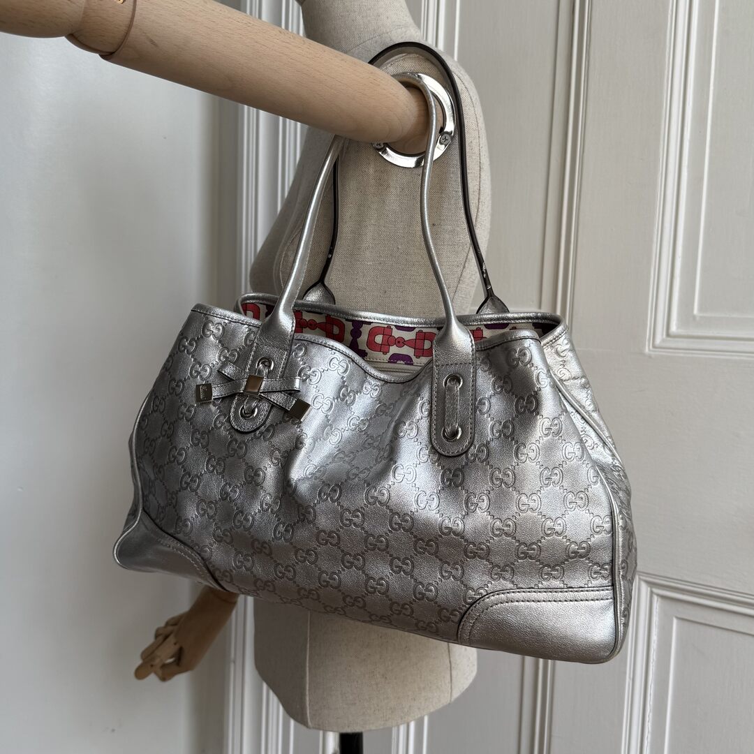 Rare Gucci Guccissima Princy Metallic Silver Tote Bag