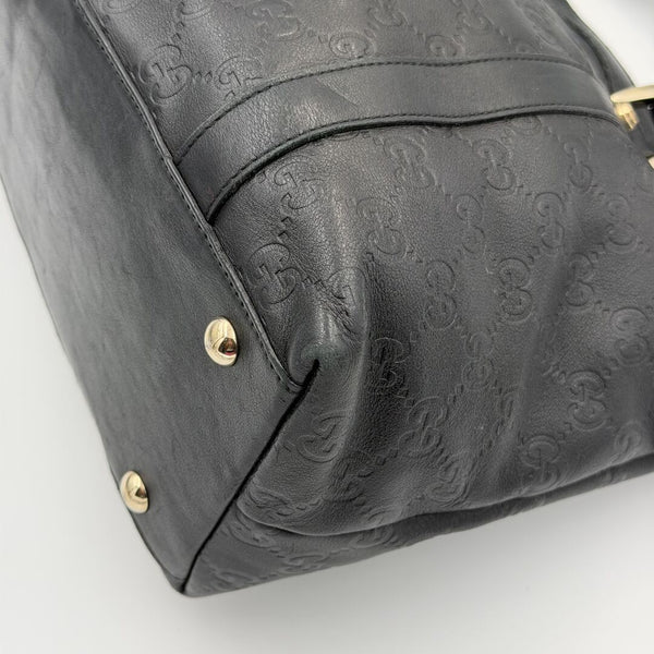 Gucci Guccissima Abbey Black Leather Shoulder Bag