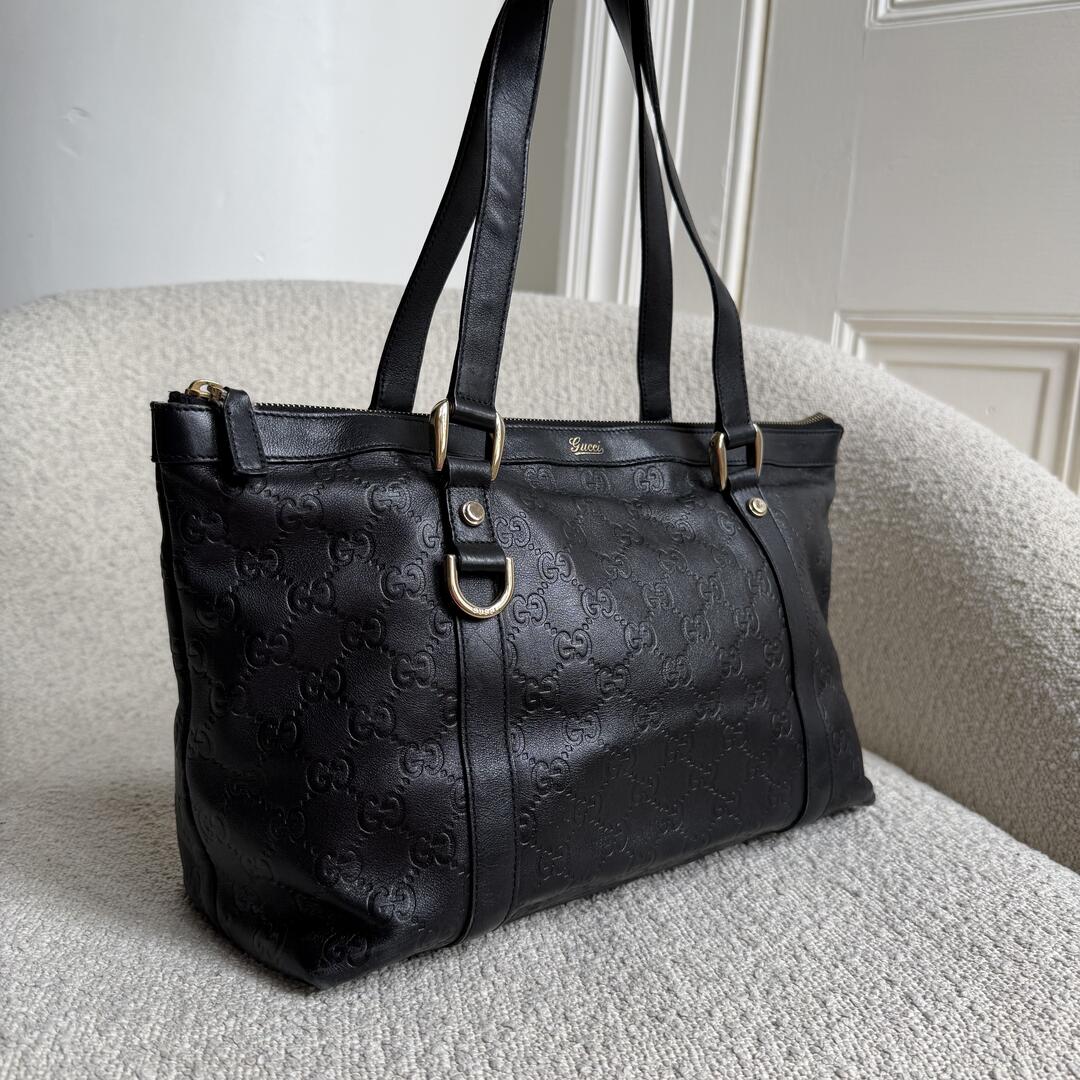 Gucci Guccissima Abbey Black Leather Shoulder Bag