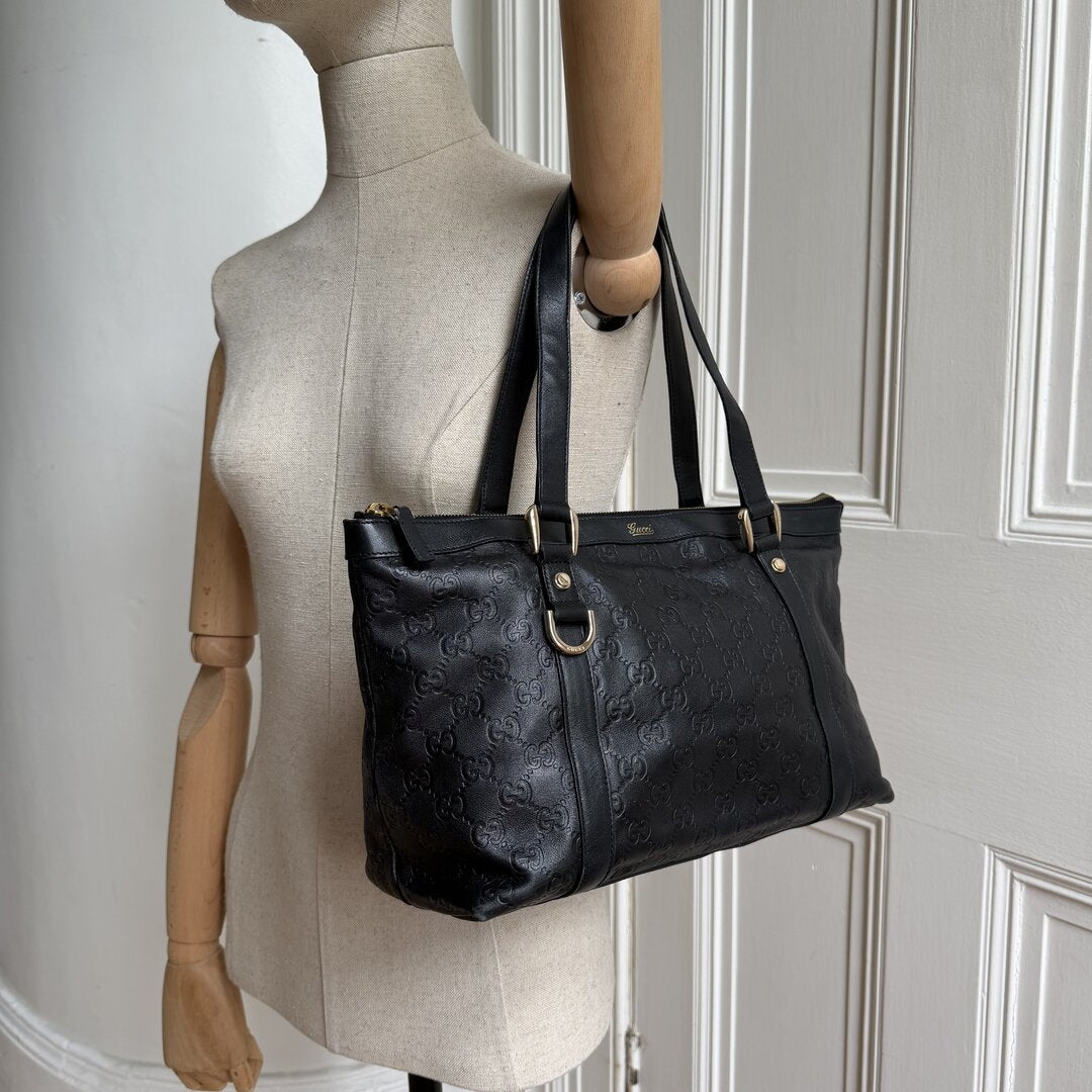 Gucci Guccissima Abbey Black Leather Shoulder Bag