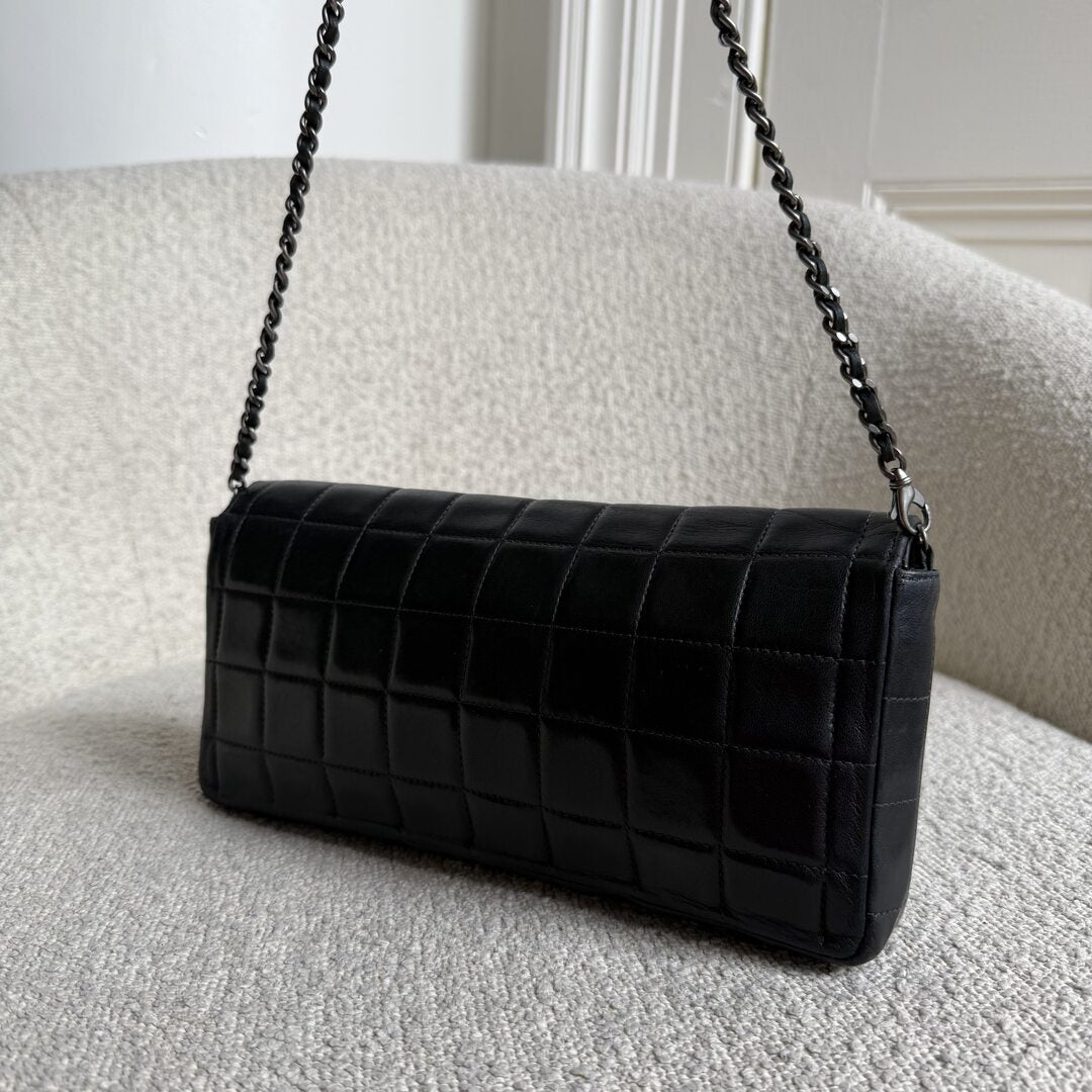 2000 Chanel East West Chocolate Bar Black Leather Flap Shoulder Bag