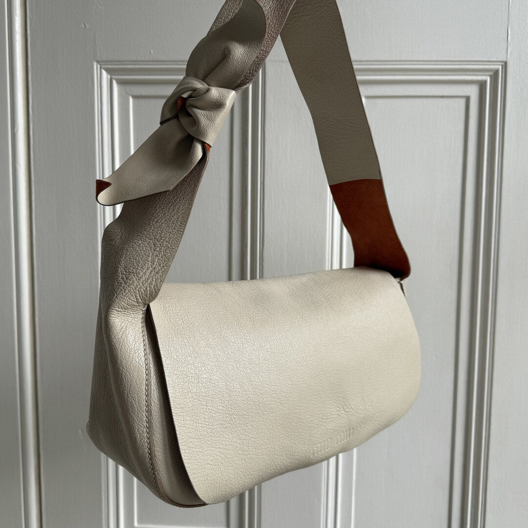 Archive Miu Miu White Leather Shoulder Bag