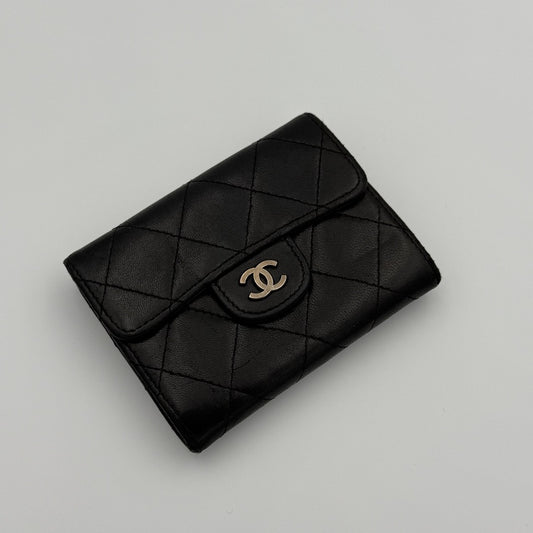 Chanel Classic Flap Lambskin Leather Black Card Holder Wallet